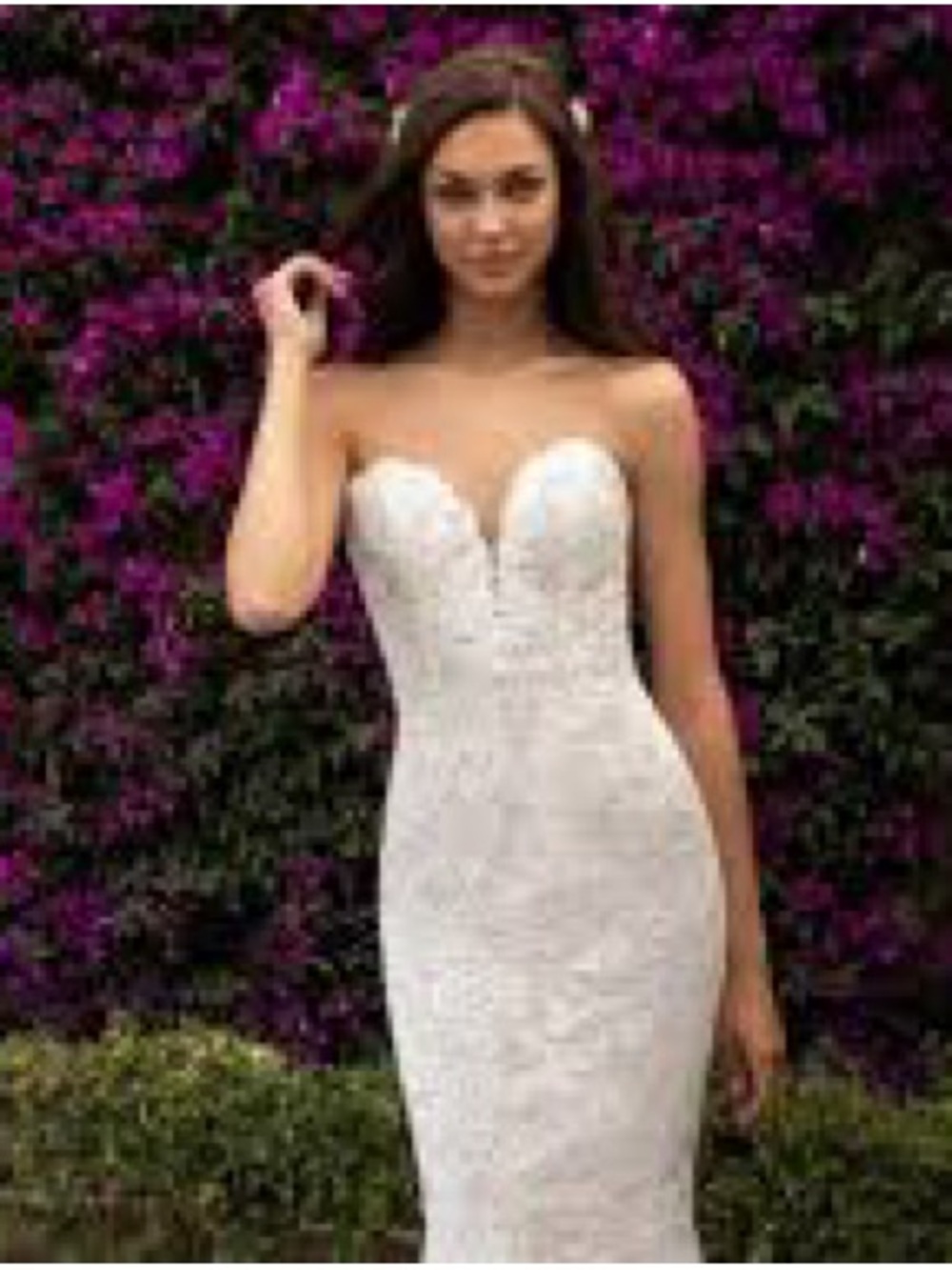 Pronovias Eithel Strapless White Lace Mermaid Gown